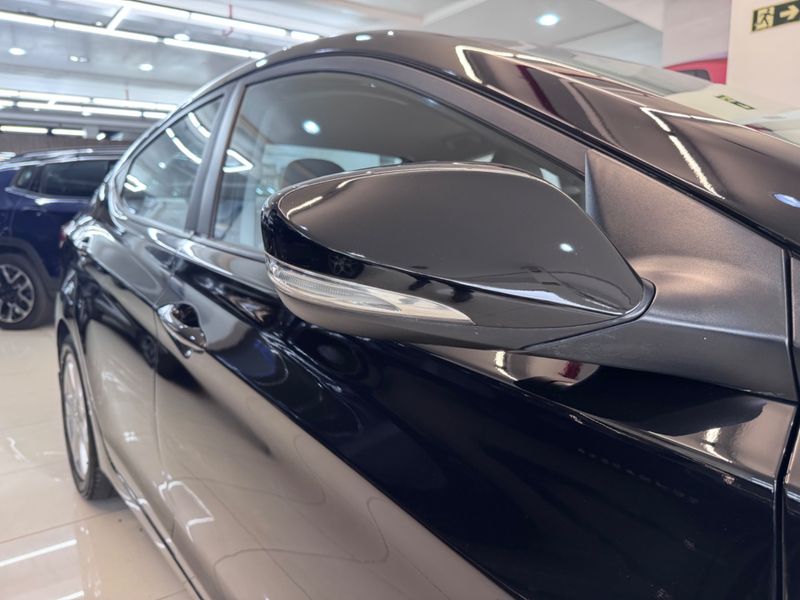 Hyundai Elantra Gls 1.8 16v 2012/2013 COVEL VEICULOS ENCANTADO / Carros no Vale Hyundai Elantra Gls 1.8 16v 2012/2013 COVEL VEICULOS ENCANTADO / Carros no Vale