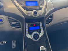 Hyundai Elantra Gls 1.8 16v 2012/2013 COVEL VEICULOS ENCANTADO / Carros no Vale