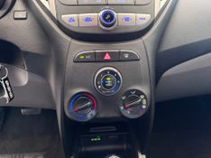 Hyundai Hb20 1.6a Prem 2012/2013 COVEL VEICULOS ENCANTADO / Carros no Vale