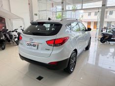 Hyundai Ix35 Gl 2.0 16v 2wd 2018/2019 COVEL VEICULOS ENCANTADO / Carros no Vale