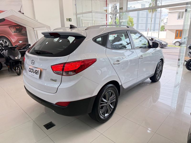 Hyundai Ix35 Gl 2.0 16v 2wd 2018/2019 COVEL VEICULOS ENCANTADO / Carros no Vale