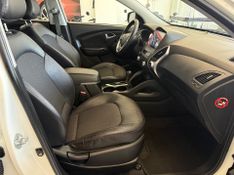 Hyundai Ix35 Gls 2.0 16v 2wd 2015/2016 COVEL VEICULOS ENCANTADO / Carros no Vale