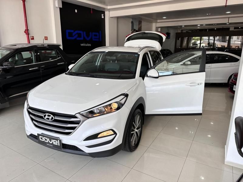 Hyundai Tucson 1.6 16v T-gdi Gl Ecoshift 2017/2018 COVEL VEICULOS ENCANTADO / Carros no Vale