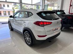 Hyundai Tucson 1.6 16v T-gdi Gl Ecoshift 2017/2018 COVEL VEICULOS ENCANTADO / Carros no Vale