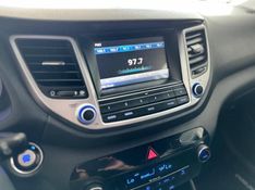 Hyundai Tucson 1.6 16v T-gdi Gl Ecoshift 2017/2018 COVEL VEICULOS ENCANTADO / Carros no Vale