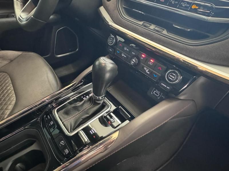 Jeep Commander Overland Td380 4×4 Turbo 2021/2022 COVEL VEICULOS ENCANTADO / Carros no Vale