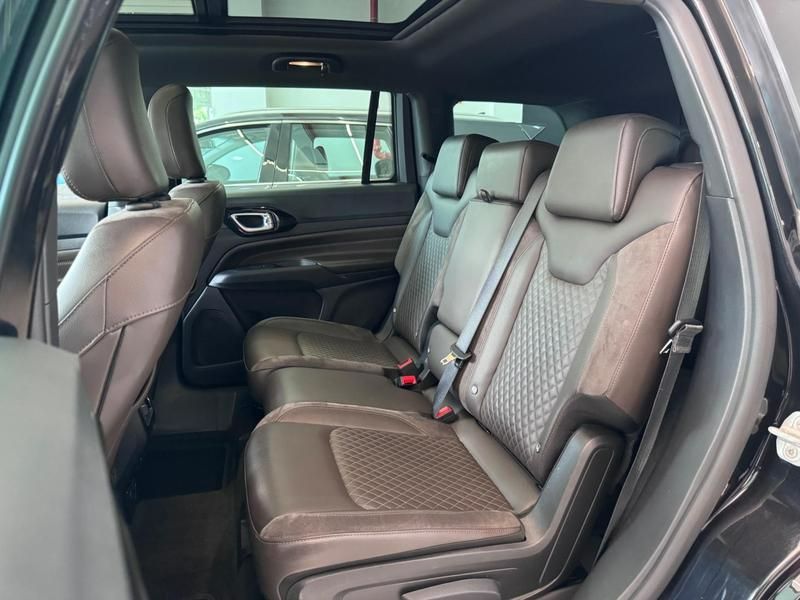 Jeep Commander Overland Td380 4×4 Turbo 2021/2022 COVEL VEICULOS ENCANTADO / Carros no Vale