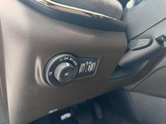 Jeep Commander Overland Td380 4×4 Turbo 2021/2022 COVEL VEICULOS ENCANTADO / Carros no Vale