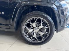 Jeep Commander Overland Td380 4×4 Turbo 2021/2022 COVEL VEICULOS ENCANTADO / Carros no Vale