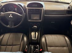 Mitsubishi Pajero Tr4 2.0 4×4 16v 140cv 2013/2014 COVEL VEICULOS ENCANTADO / Carros no Vale