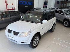 Mitsubishi Pajero Tr4 2.0 4×4 16v 140cv 2013/2014 COVEL VEICULOS ENCANTADO / Carros no Vale