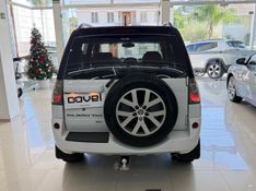 Mitsubishi Pajero Tr4 2.0 4×4 16v 140cv 2013/2014 COVEL VEICULOS ENCANTADO / Carros no Vale