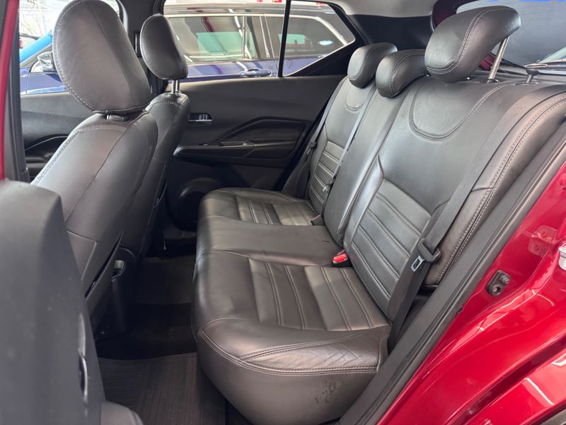 Nissan Kicks 1.6 16v Flexstart S 2018/2019 COVEL VEICULOS ENCANTADO / Carros no Vale Nissan Kicks 1.6 16v Flexstart S 2018/2019 COVEL VEICULOS ENCANTADO / Carros no Vale