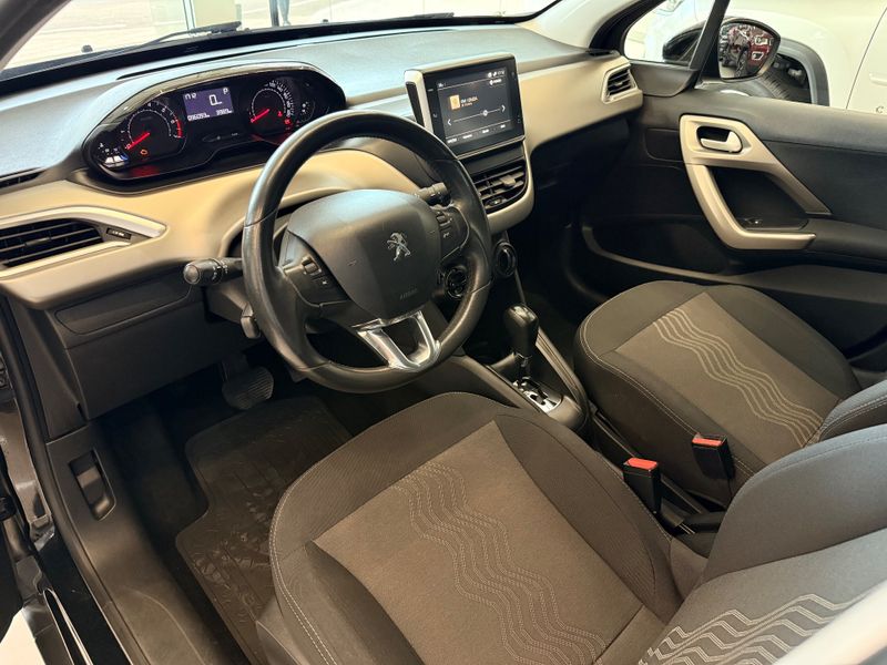 Peugeot 2008 Allure 1.6 16v 2018/2019 COVEL VEICULOS ENCANTADO / Carros no Vale Peugeot 2008 Allure 1.6 16v 2018/2019 COVEL VEICULOS ENCANTADO / Carros no Vale