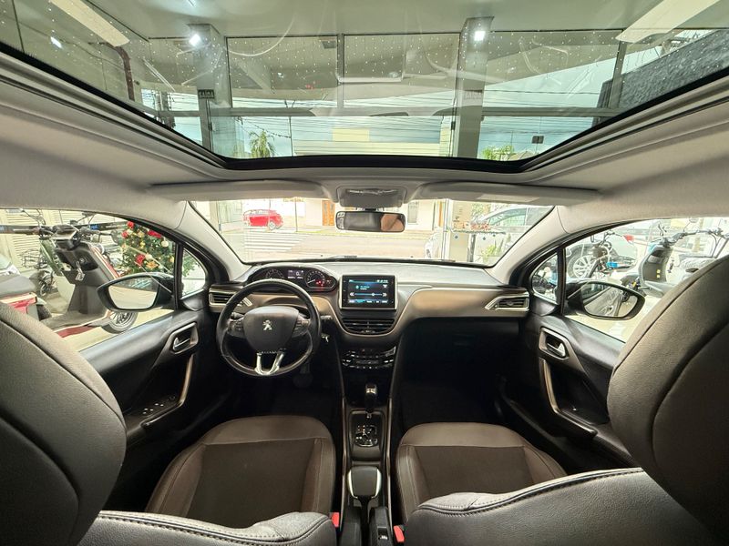 Peugeot 2008 Griffe 1.6 16v 2019/2020 COVEL VEICULOS ENCANTADO / Carros no Vale