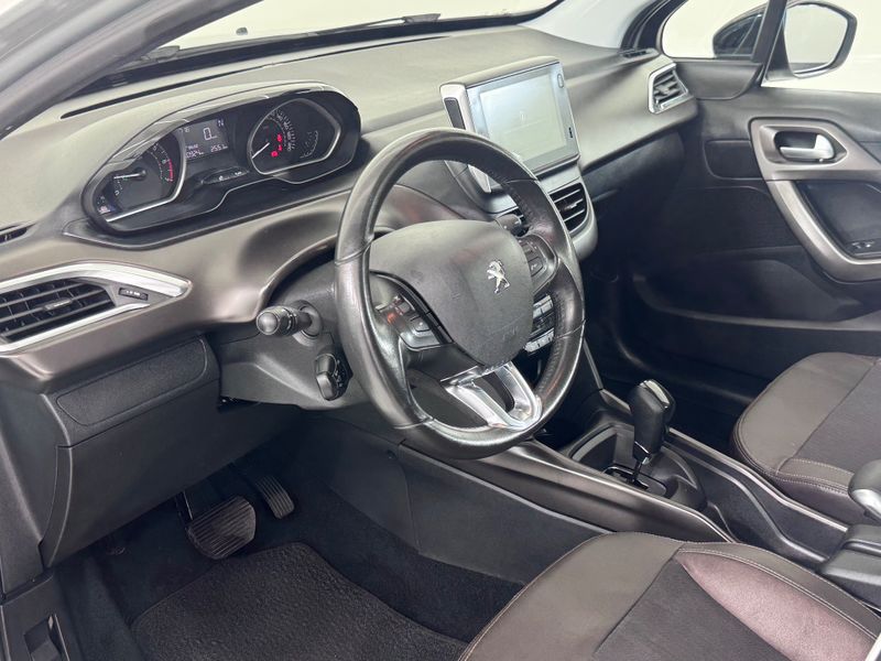 Peugeot 2008 Griffe 1.6 16v 2019/2020 COVEL VEICULOS ENCANTADO / Carros no Vale