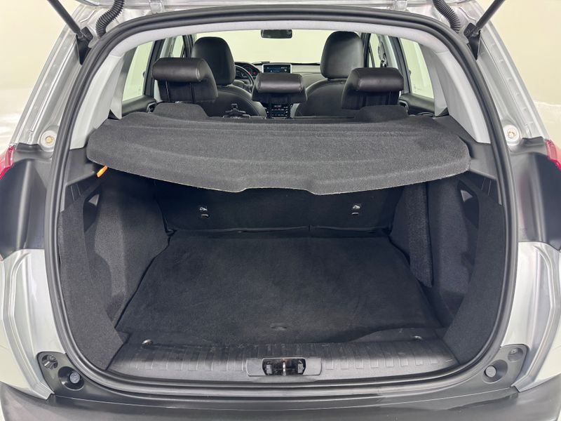 Peugeot 2008 Griffe 1.6 16v 2019/2020 COVEL VEICULOS ENCANTADO / Carros no Vale