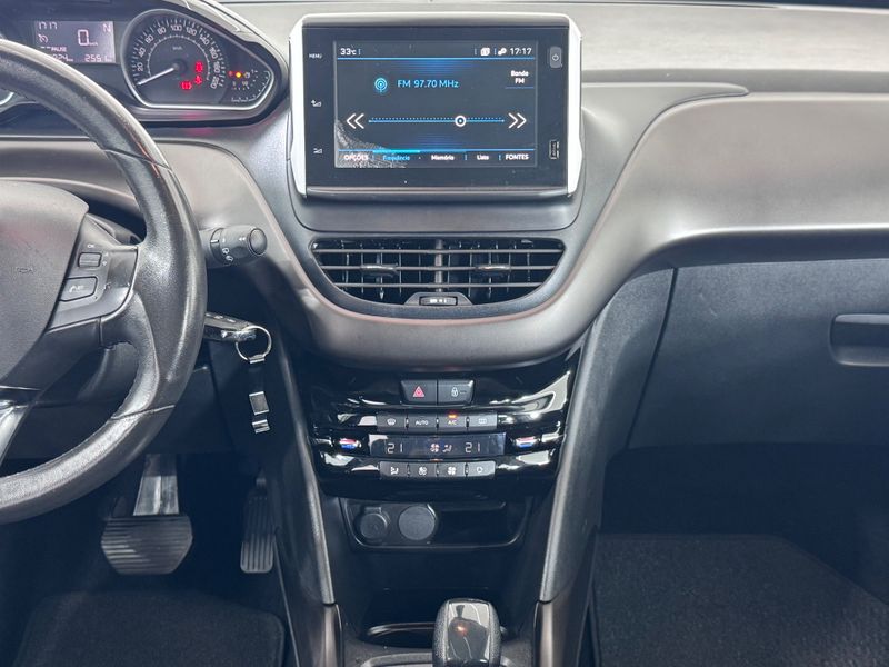 Peugeot 2008 Griffe 1.6 16v 2019/2020 COVEL VEICULOS ENCANTADO / Carros no Vale