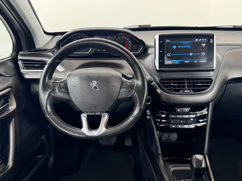 Peugeot 2008 Griffe 1.6 16v 2019/2020 COVEL VEICULOS ENCANTADO / Carros no Vale