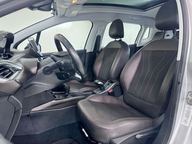 Peugeot 2008 Griffe 1.6 16v 2019/2020 COVEL VEICULOS ENCANTADO / Carros no Vale