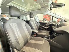 Peugeot 208 1.6 Griffe 16v 2018/2019 COVEL VEICULOS ENCANTADO / Carros no Vale