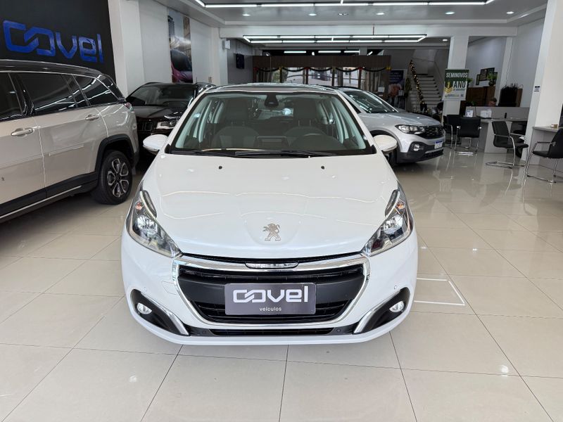 Peugeot 208 1.6 Griffe 16v 2018/2019 COVEL VEICULOS ENCANTADO / Carros no Vale