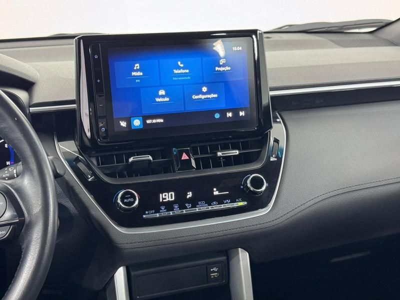 Toyota Corolla Cross Xre 2.0 16v 2023/2024 COVEL VEICULOS ENCANTADO / Carros no Vale