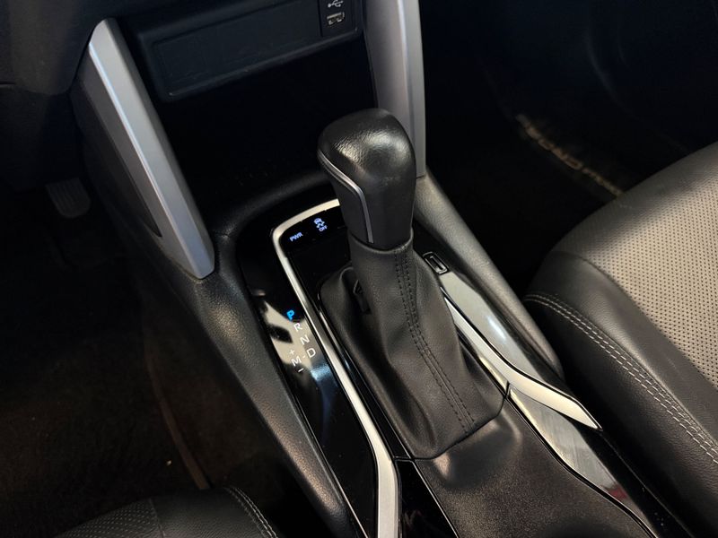 Toyota Corolla Cross Xre 2.0 16v 2023/2024 COVEL VEICULOS ENCANTADO / Carros no Vale Toyota Corolla Cross Xre 2.0 16v 2023/2024 COVEL VEICULOS ENCANTADO / Carros no Vale