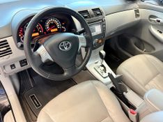 Toyota Corolla Xei 2.0 2013/2014 COVEL VEICULOS ENCANTADO / Carros no Vale