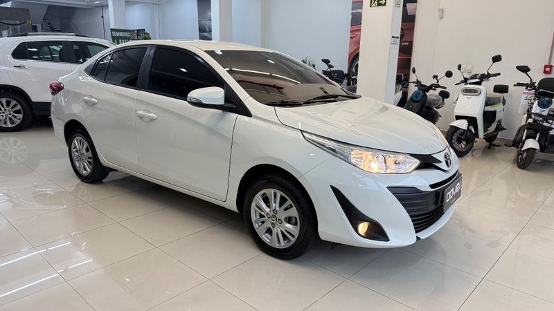 Toyota Yaris Xl Sedan 1.5 16v Mec. 2018/2019 COVEL VEICULOS ENCANTADO / Carros no Vale Toyota Yaris Xl Sedan 1.5 16v Mec. 2018/2019 COVEL VEICULOS ENCANTADO / Carros no Vale