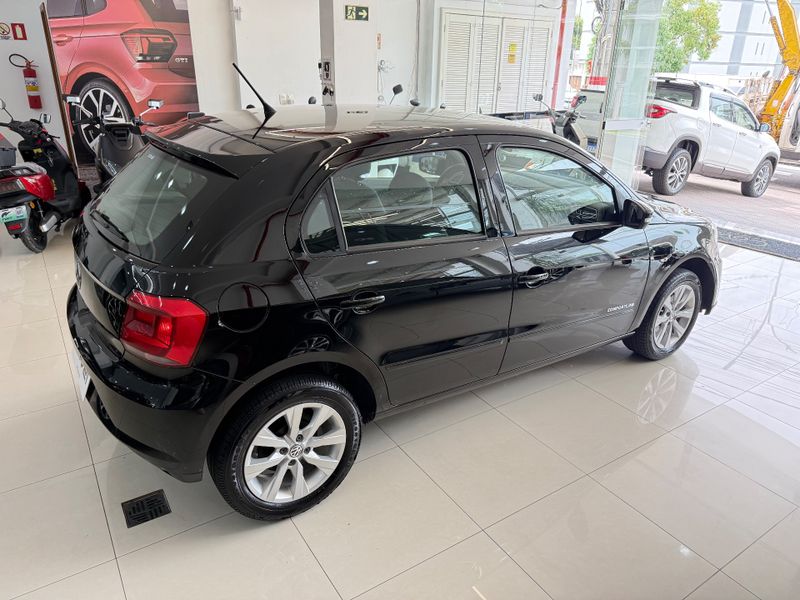 Volkswagen Gol Comfortline 1.0 Total 2016/2017 COVEL VEICULOS ENCANTADO / Carros no Vale Volkswagen Gol Comfortline 1.0 Total 2016/2017 COVEL VEICULOS ENCANTADO / Carros no Vale