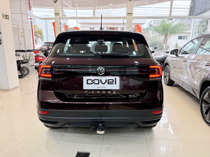Volkswagen T-cross 1.0 200 Tsi Total 2019/2020 COVEL VEICULOS ENCANTADO / Carros no Vale Volkswagen T-cross 1.0 200 Tsi Total 2019/2020 COVEL VEICULOS ENCANTADO / Carros no Vale