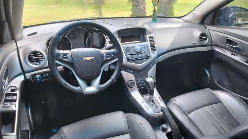 Chevrolet CRUZE LT 1.8 2013 GRASSI VEÍCULOS LAJEADO / Carros no Vale