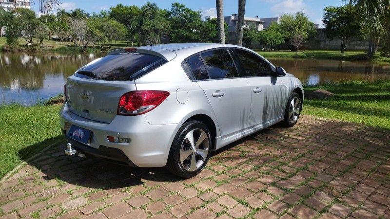 Chevrolet CRUZE LT SPORT 1.8 2014 GRASSI VEÍCULOS LAJEADO / Carros no Vale