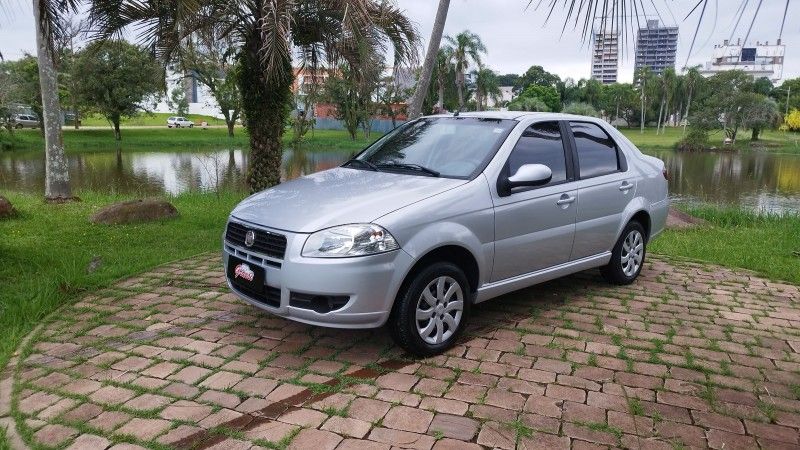 Fiat SIENA EL CELEB 1.4 2012 GRASSI VEÍCULOS LAJEADO / Carros no Vale