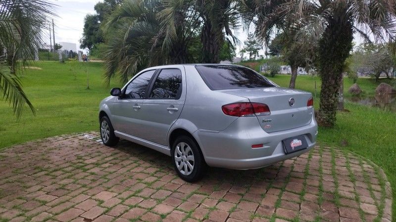 Fiat SIENA EL CELEB 1.4 2012 GRASSI VEÍCULOS LAJEADO / Carros no Vale
