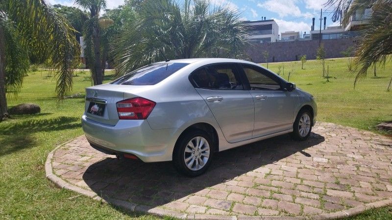 Honda CITY LX 2013 GRASSI VEÍCULOS LAJEADO / Carros no Vale