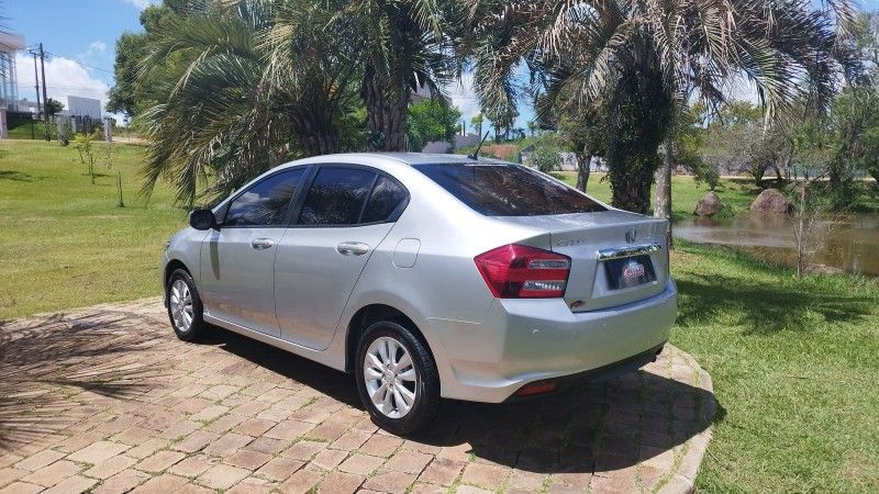 Honda CITY LX 2013 GRASSI VEÍCULOS LAJEADO / Carros no Vale