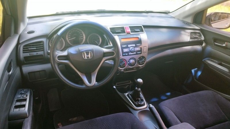 Honda CITY LX 2013 GRASSI VEÍCULOS LAJEADO / Carros no Vale