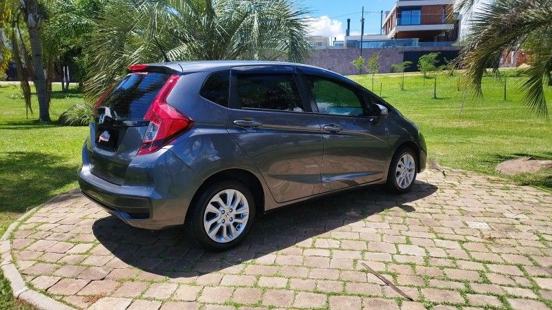 Honda FIT LX 1.5 2018 GRASSI VEÍCULOS LAJEADO / Carros no Vale