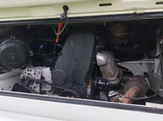 Volkswagen KOMBI STANDARD 1.4 TOTAL 2012 GRASSI VEÍCULOS LAJEADO / Carros no Vale