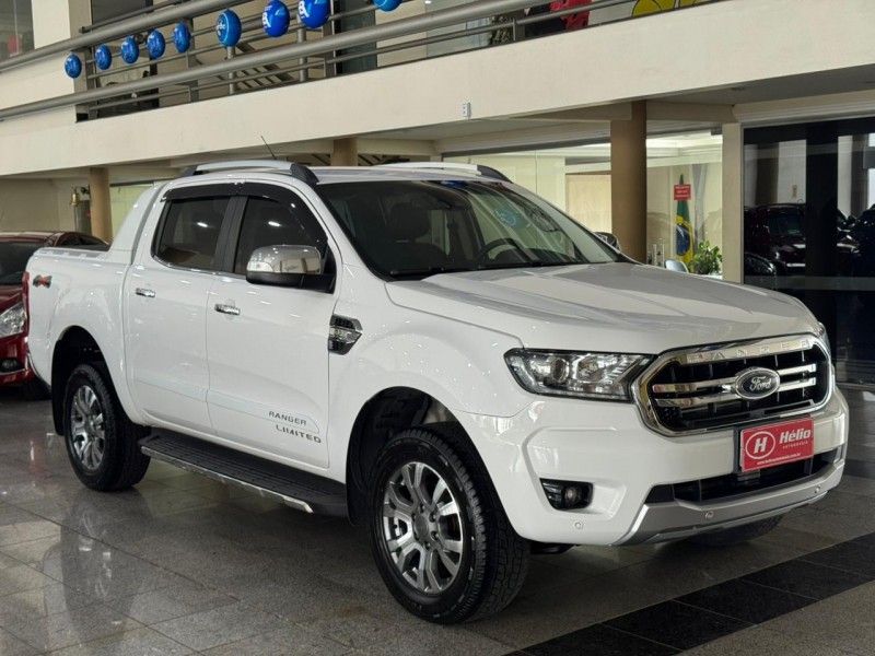 Ford RANGER LIMITED 3.2 2020 HÉLIO AUTOMÓVEIS LAJEADO / Carros no Vale