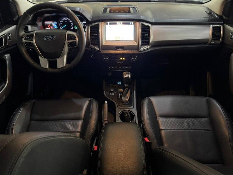 Ford RANGER LIMITED 3.2 2020 HÉLIO AUTOMÓVEIS LAJEADO / Carros no Vale