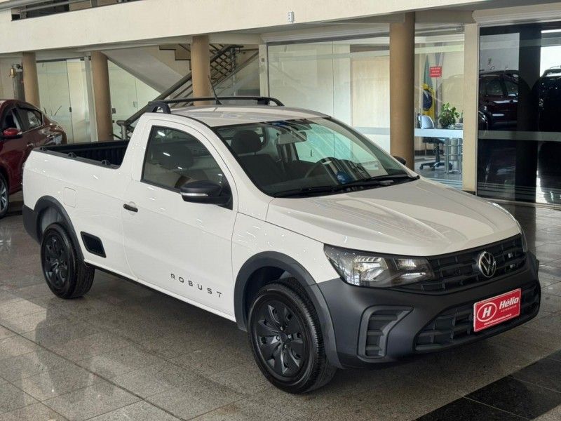 Volkswagen SAVEIRO ROBUST 1.6 2025 HÉLIO AUTOMÓVEIS LAJEADO / Carros no Vale