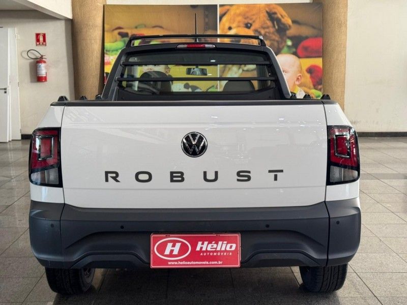Volkswagen SAVEIRO ROBUST 1.6 2025 HÉLIO AUTOMÓVEIS LAJEADO / Carros no Vale
