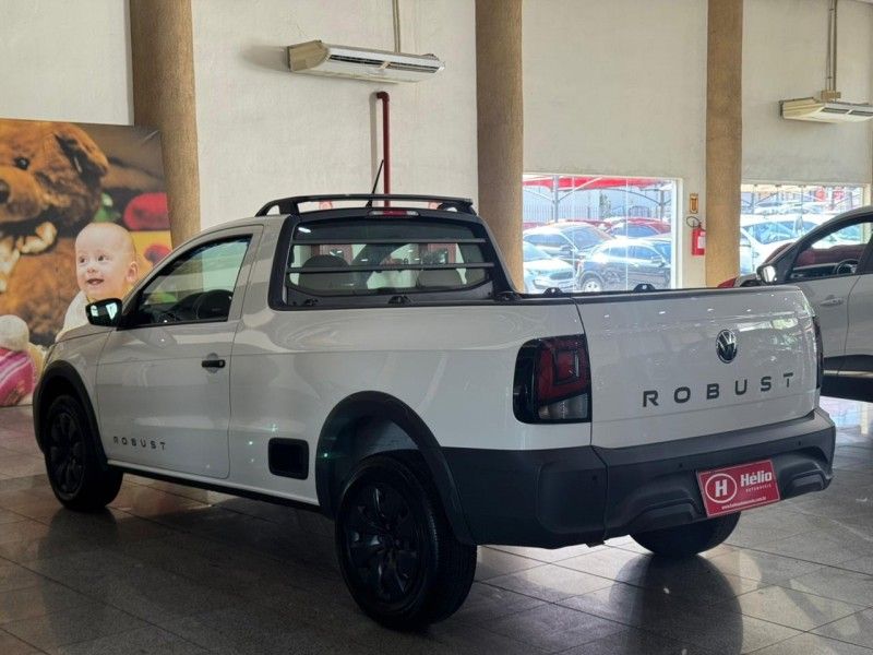 Volkswagen SAVEIRO ROBUST 1.6 2025 HÉLIO AUTOMÓVEIS LAJEADO / Carros no Vale