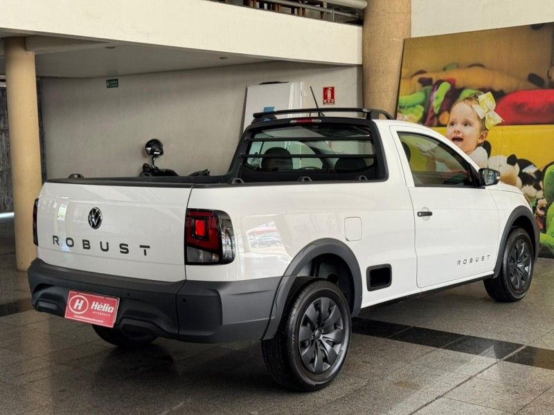 Volkswagen SAVEIRO ROBUST 1.6 2025 HÉLIO AUTOMÓVEIS LAJEADO / Carros no Vale