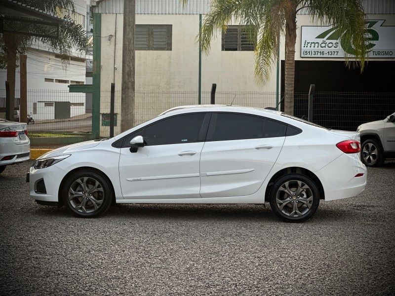 Chevrolet CRUZE SEDAN LT 1.4 TURBO 2022 NEUMANN VEÍCULOS ARROIO DO MEIO / Carros no Vale