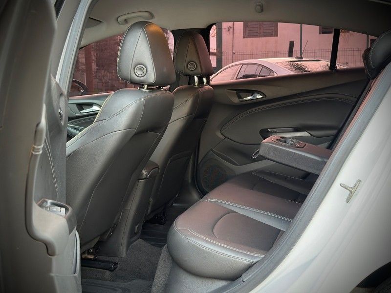 Chevrolet CRUZE SEDAN LT 1.4 TURBO 2022 NEUMANN VEÍCULOS ARROIO DO MEIO / Carros no Vale