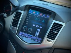 Chevrolet CRUZE SEDAN LT 1.8 2013 NEUMANN VEÍCULOS ARROIO DO MEIO / Carros no Vale